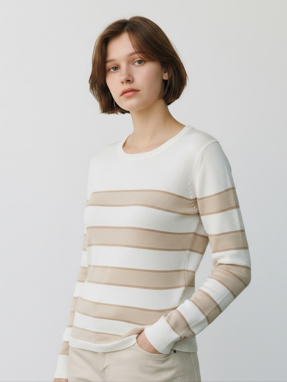 Guess white tan gold long sleeve striped shirt size medium